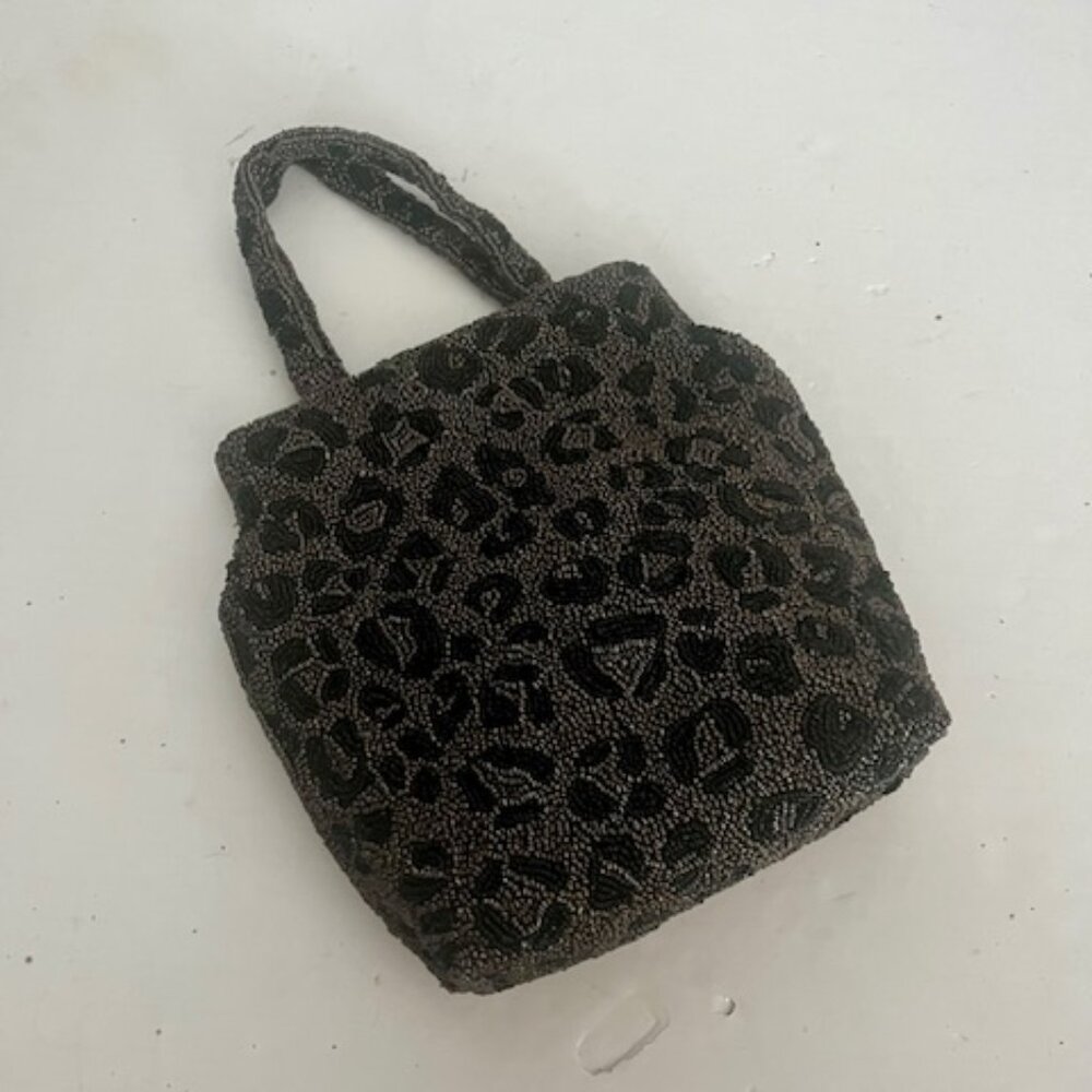 NEW Moyna Black Gray Beaded Handbag